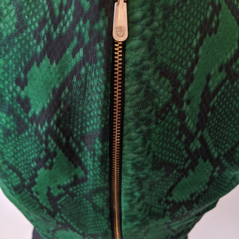 Vince Camuto Green Snakeskin Print Top - Size XS